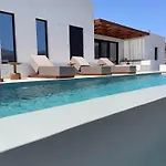 Kavos Skyros *