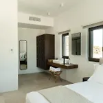 Kavos Skyros *