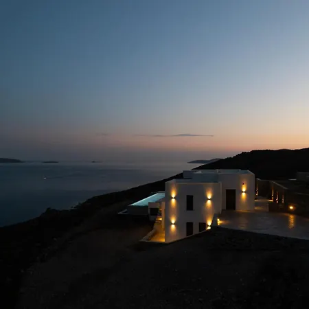 Kavos Skyros 别墅 *